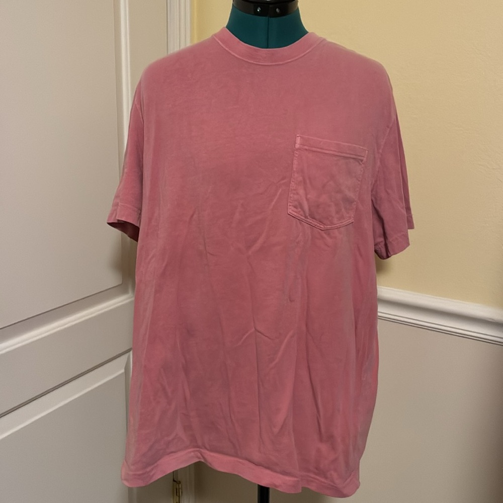 J. CREW Men's vintage Pink T-Shirt